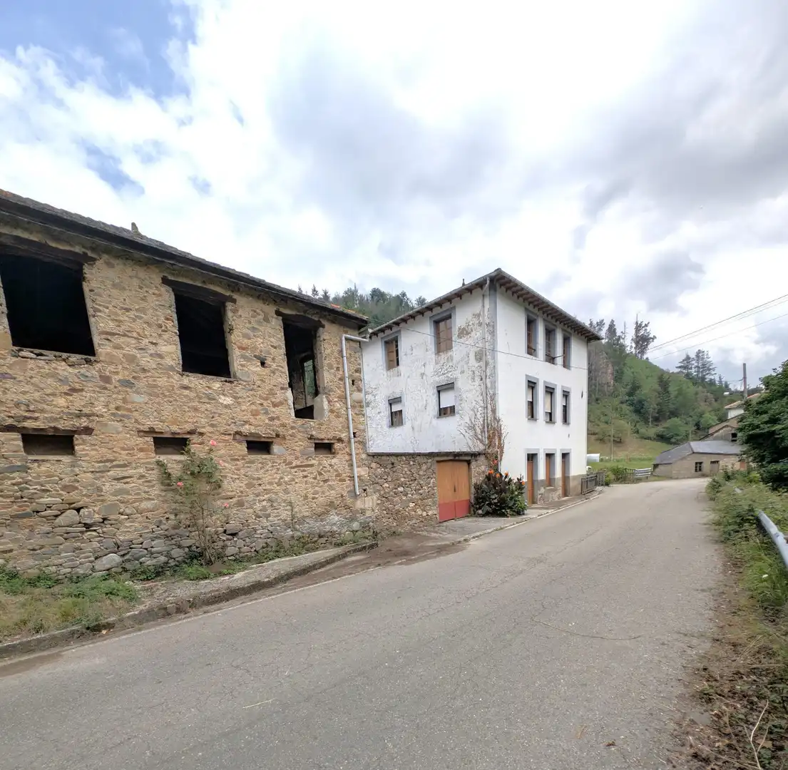 Villa in vendita a Alameda FOYEDO 7