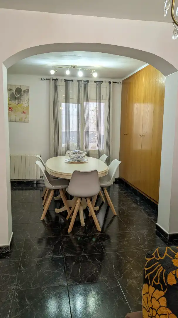 Comedor de Piso en venta en Sant Feliu de Guíxols con Terraza y Amueblado