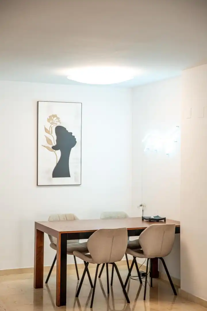 Comedor de Piso en venta en Marbella con Aire acondicionado, Terraza y Trastero