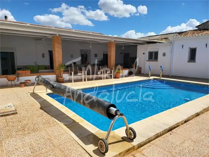 Piscina de Casa o xalet en venda en Humilladero amb Aire condicionat i Piscina