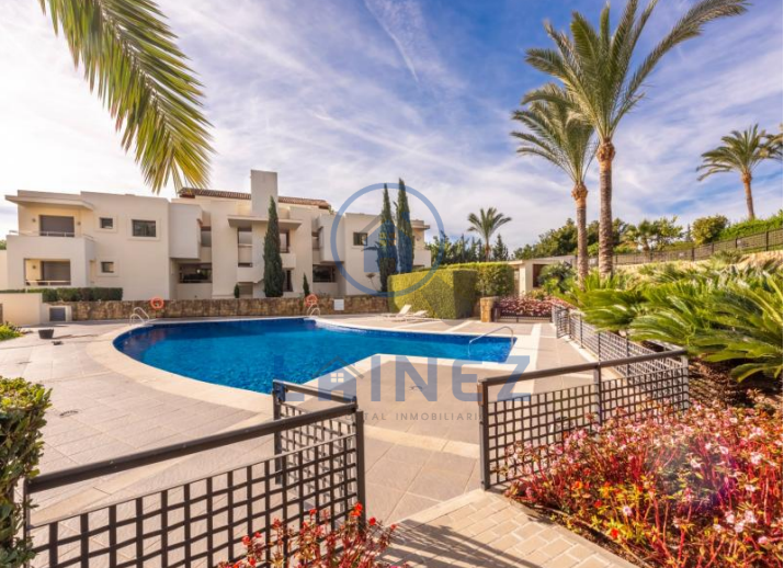 Exterior view of Apartment for sale in Marbella  with Air Conditioner and Alarm