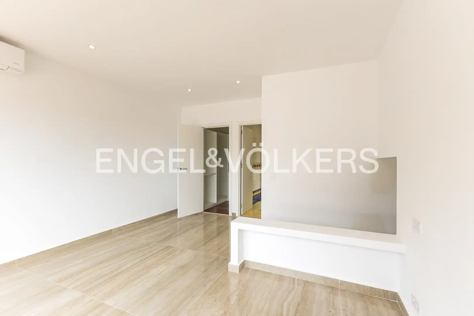 Casa o chalet de alquiler en Corbera de Llobregat con Aire acondicionado, Calefacción y Jardín privado