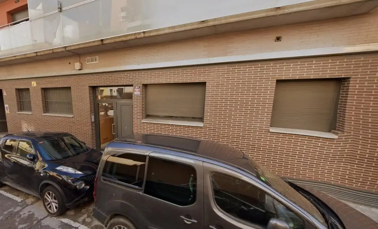 Vista exterior de Apartament en venda en Figueres amb Terrassa