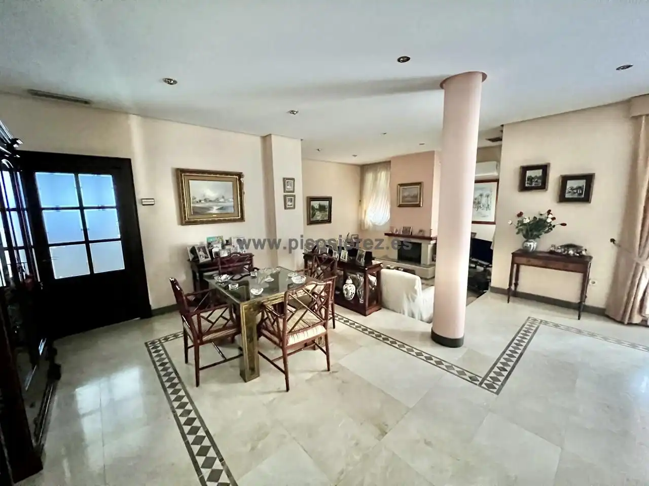 Living room of Houses for sale in Jerez de la Frontera