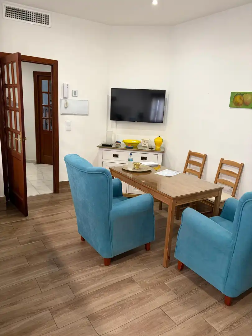 Flat with terrace for sale in Castilleja de la Cuesta, imagen 2