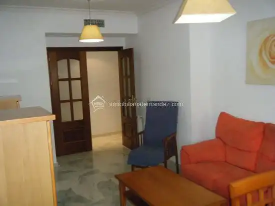 Sala de estar de Apartamento de alquiler en Cáceres con Calefacción, Terraza y Amueblado