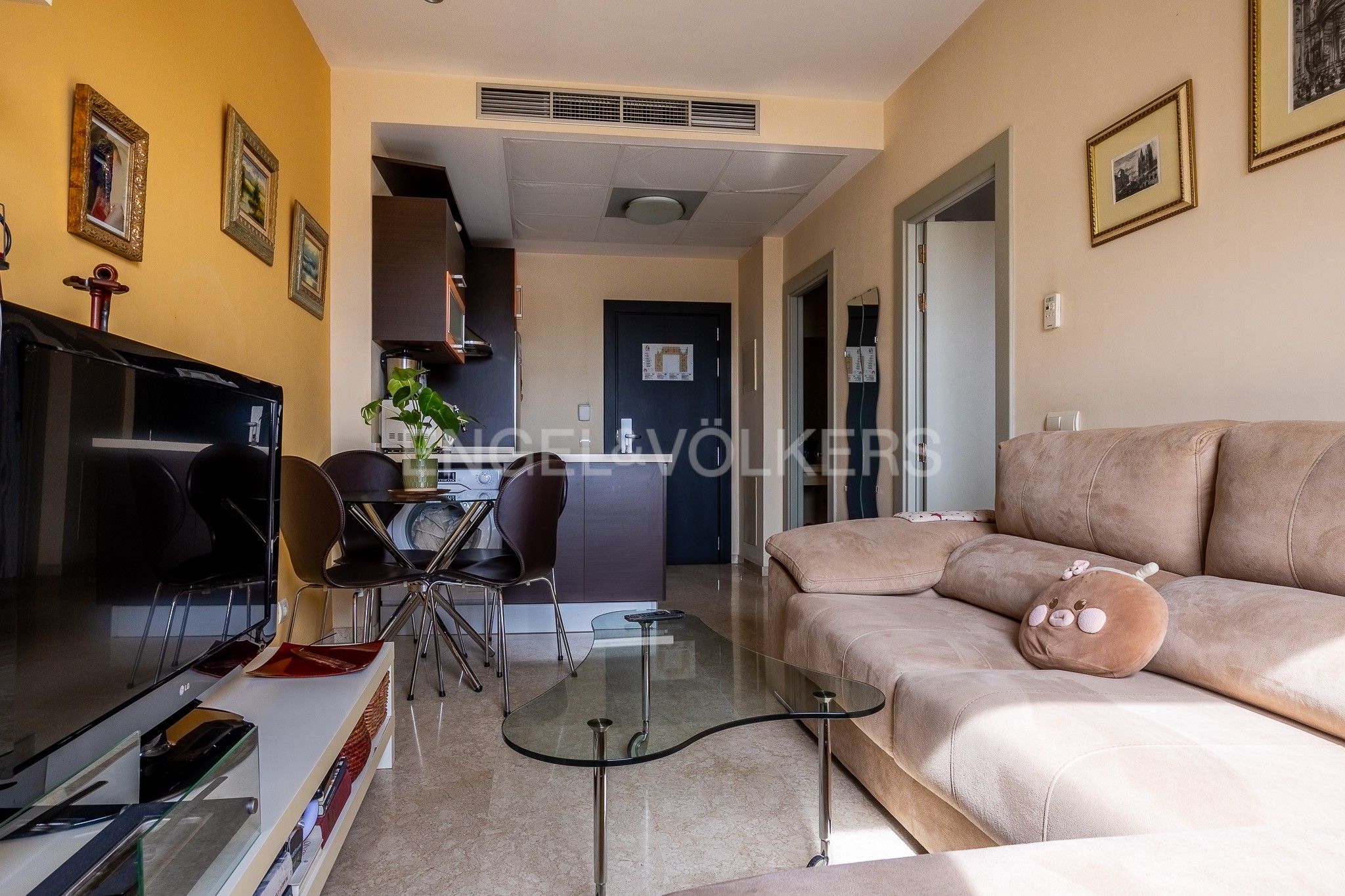 Living room of Apartment for sale in Bormujos  with Air Conditioner, Heating and Swimming Pool