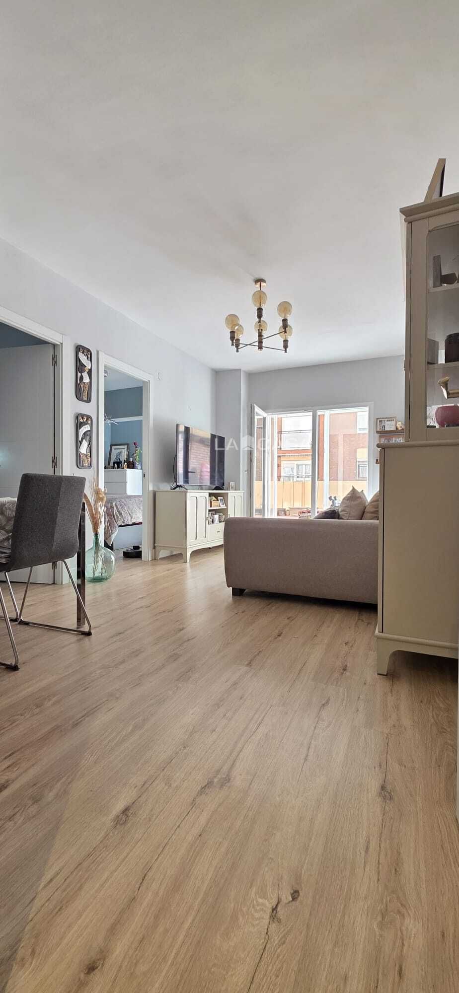 Living room of Flat for sale in Valladolid Capital  with Heating, Terrace and Storage room