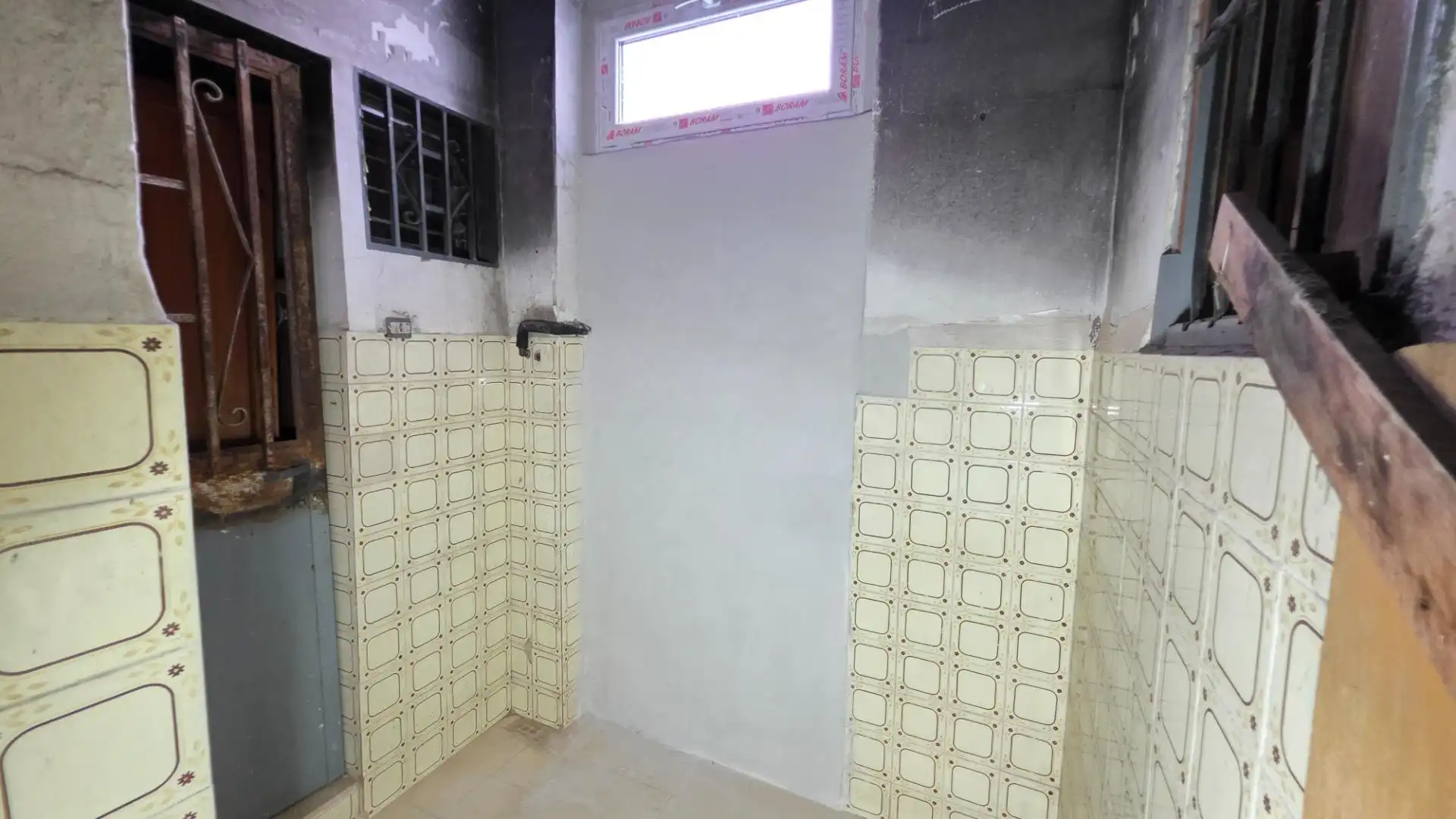 Bany de Casa o xalet en venda en Paterna amb Terrassa