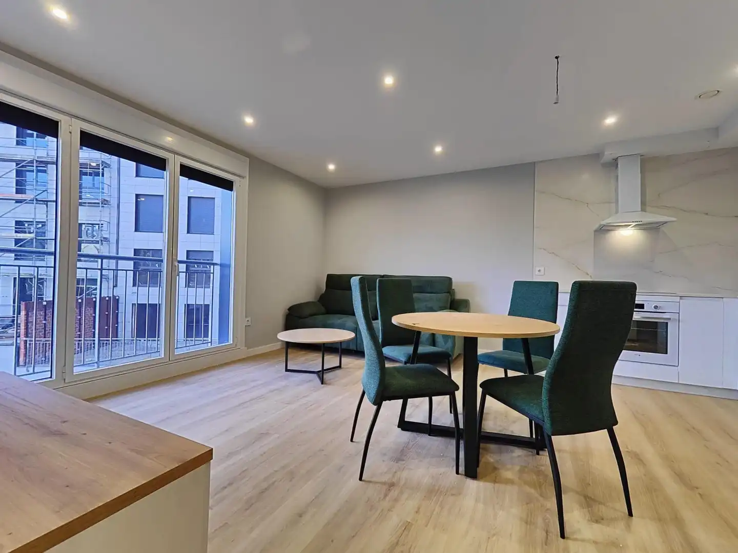 Living room of Flat for rent in Pontevedra Capital   with Heating, Storage room and Furnished