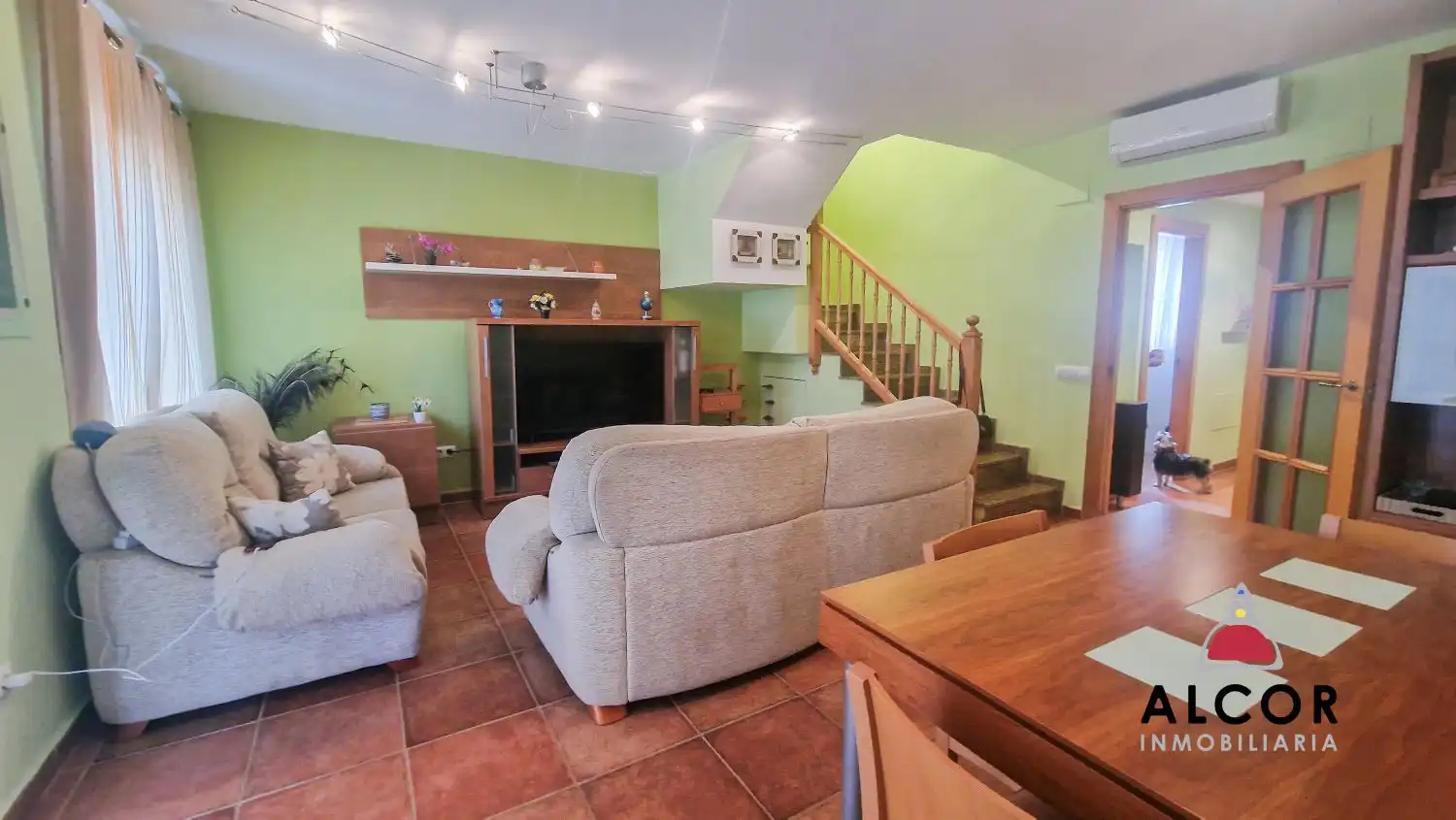 Sala de estar de Casa adosada en venta en Benicarló con Aire acondicionado, Terraza y Trastero