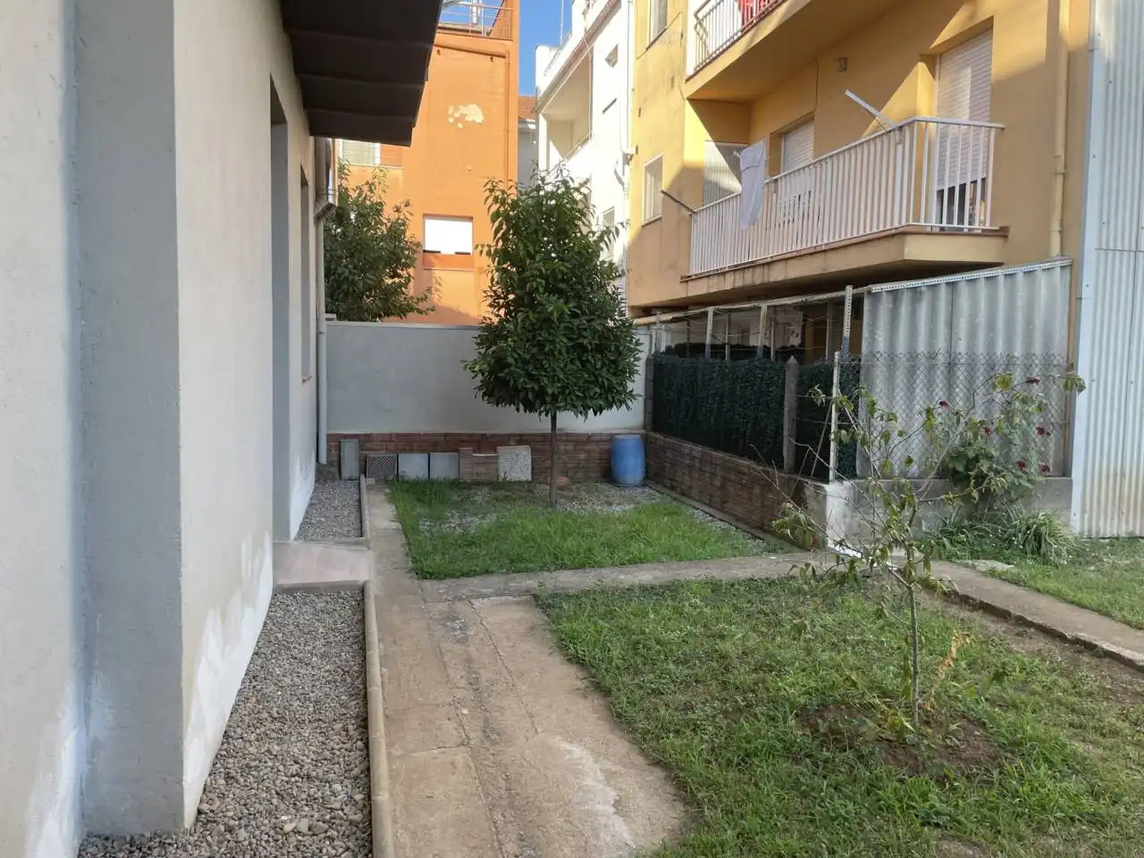 Garden of Detached homes for sale in Olot  with Heating, Private garden and Terrace