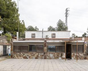 Exterior view of House or chalet for sale in Sant Cugat del Vallès  with Air Conditioner, Heating and Private garden