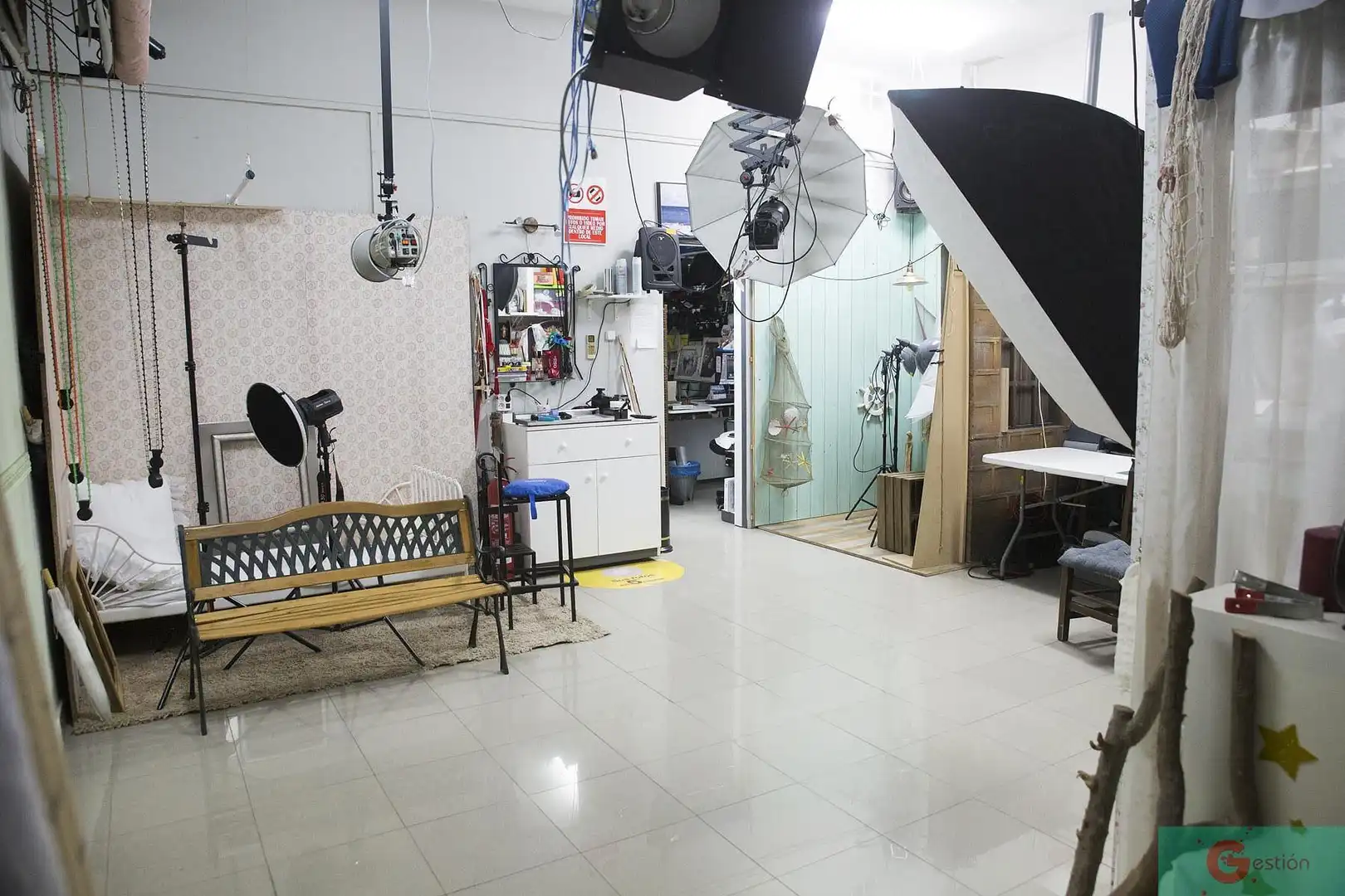 Local comercial en venda a Centro, imagen 2