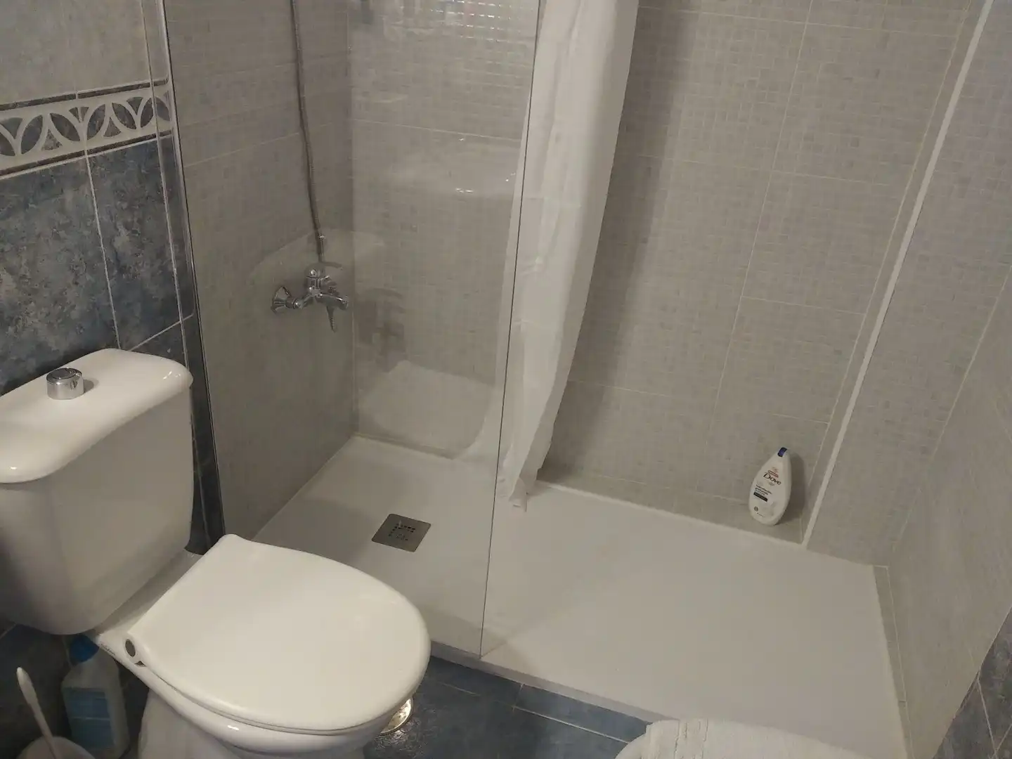 Bathroom of Attic for sale in Málaga  with Air Conditioner, Terrace and Furnished