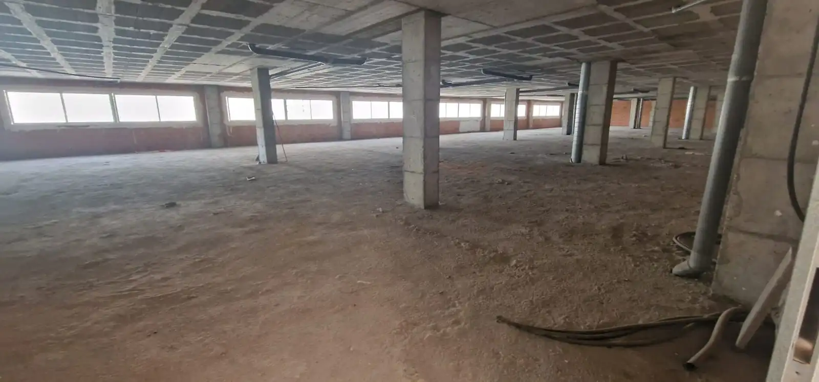Office for sale in Vícar
