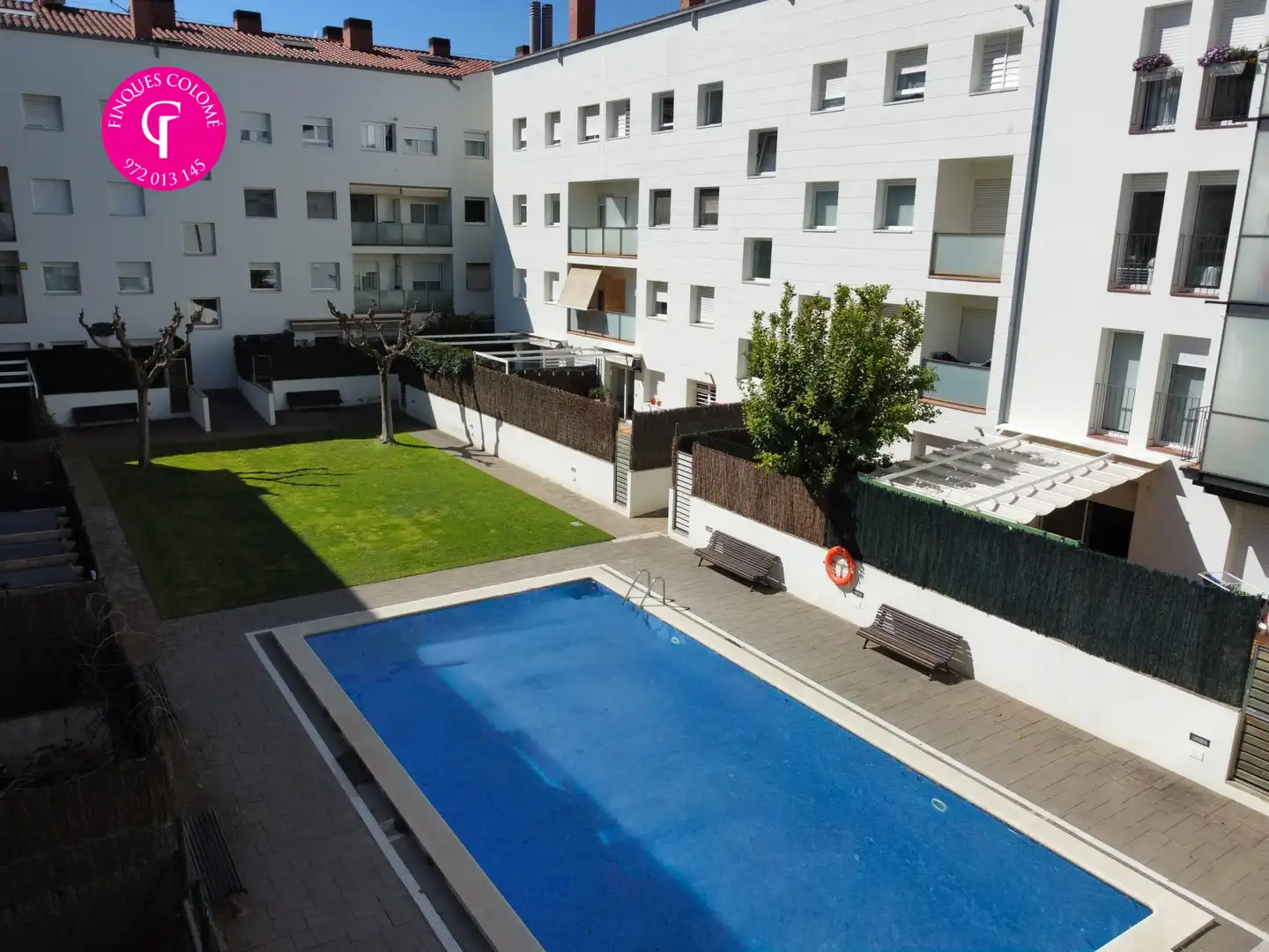 Piscina de Ático en venta en Girona con Aire acondicionado, Calefacción y Terraza