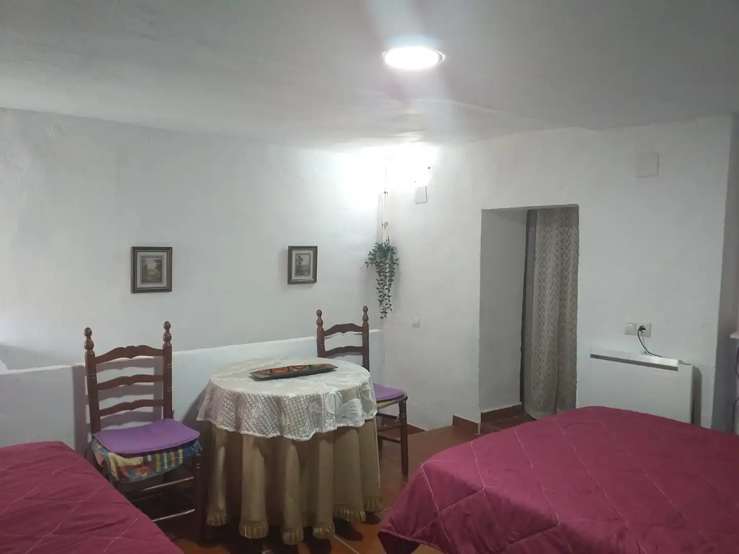 Dormitori de Casa o xalet en venda en Enguídanos amb Moblat