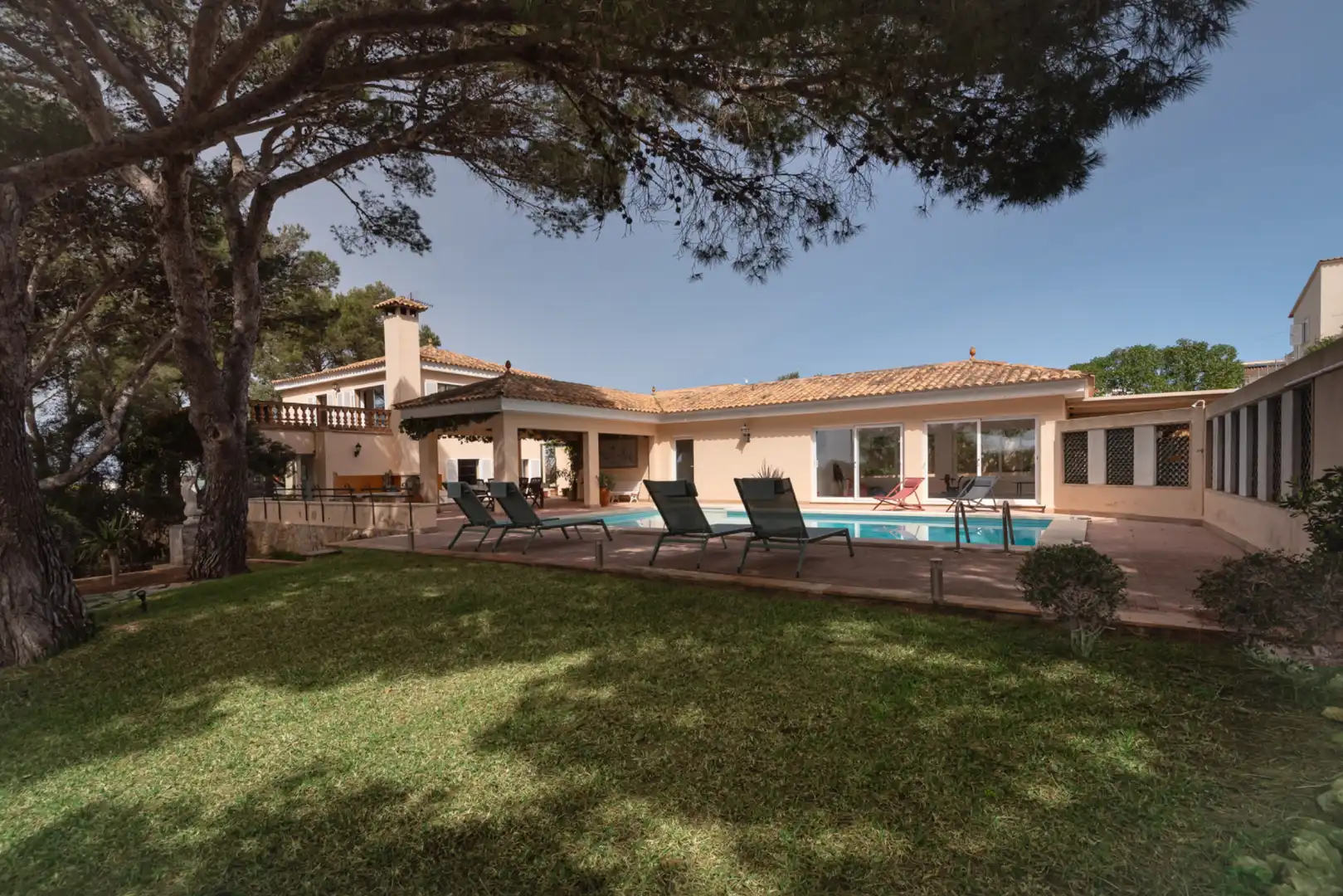 Garden of Houses for sale in Llucmajor  with Air Conditioner, Heating and Private garden