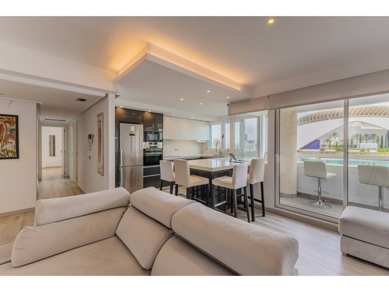 Living room of Flat for sale in  Valencia Capital  with Air Conditioner, Terrace and Furnished