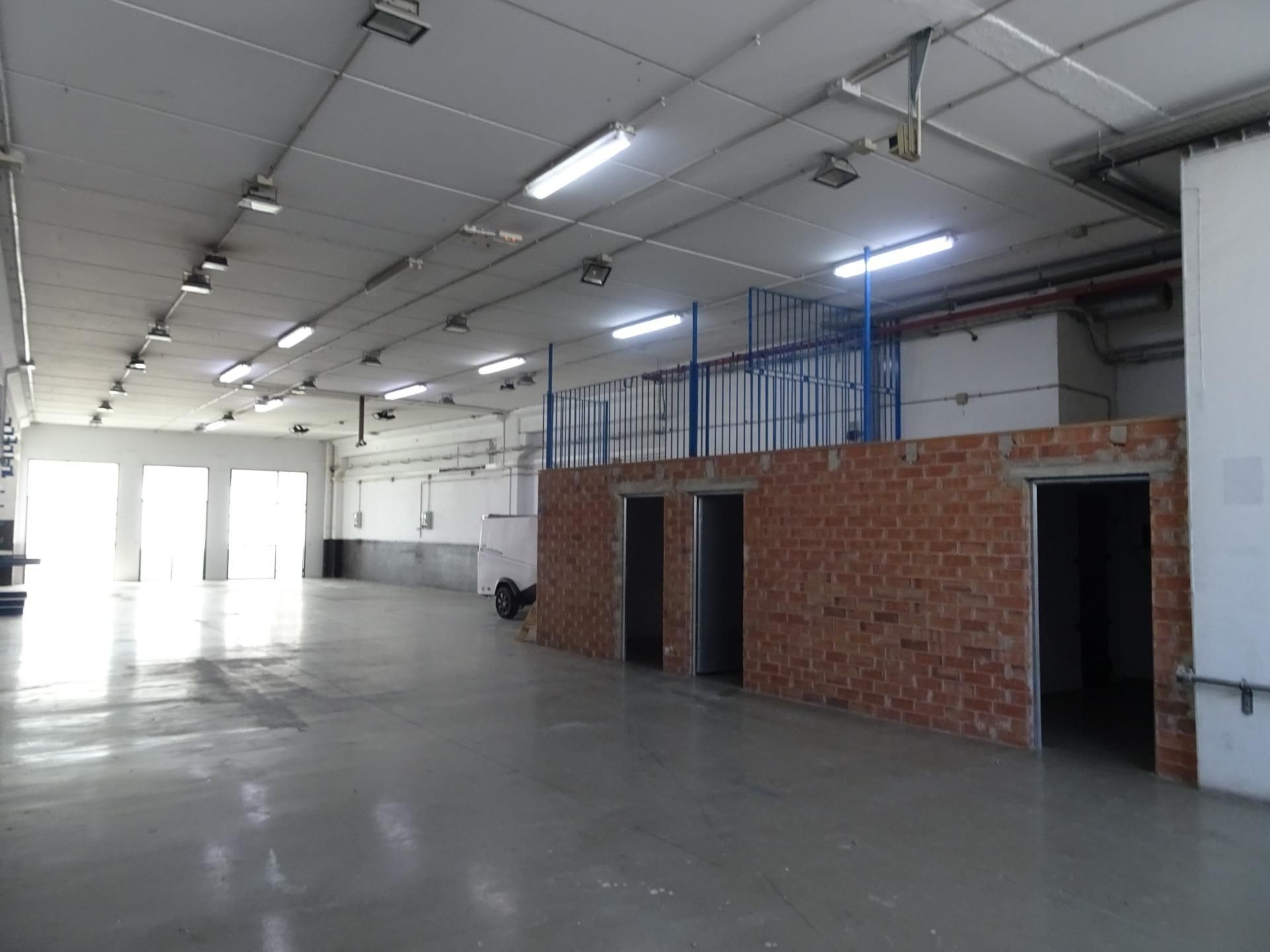 Nave industrial en venta en Badalona