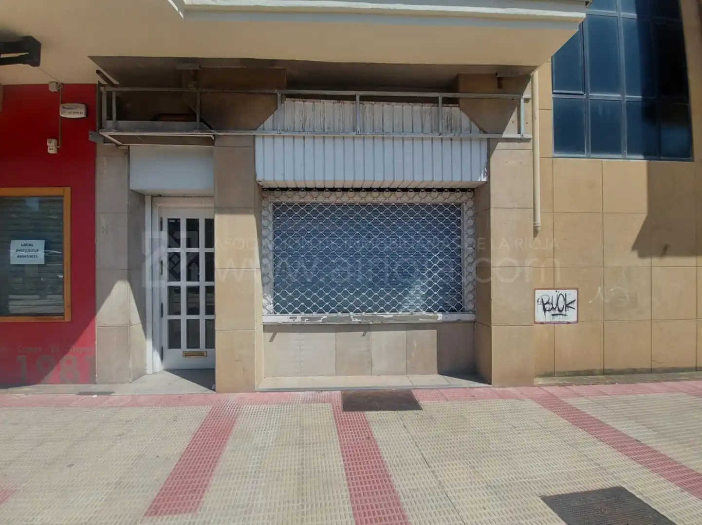 Geschaftsraum zur Miete in  Logroño