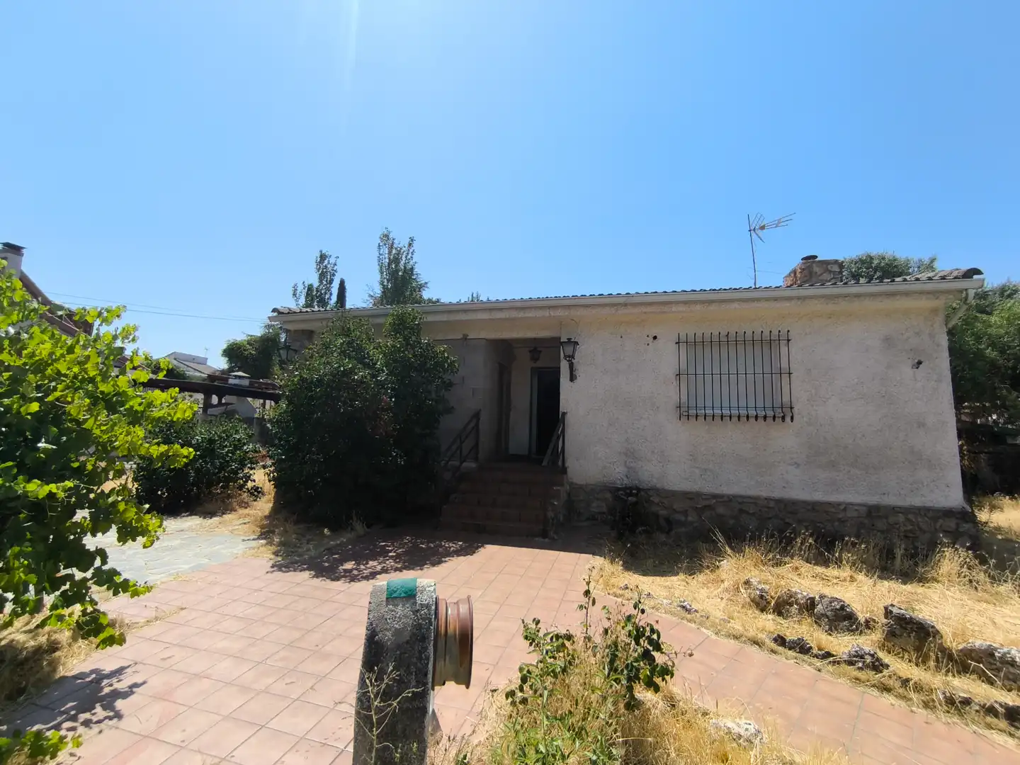 Villa con giardino in vendita a Avenida Nápoles