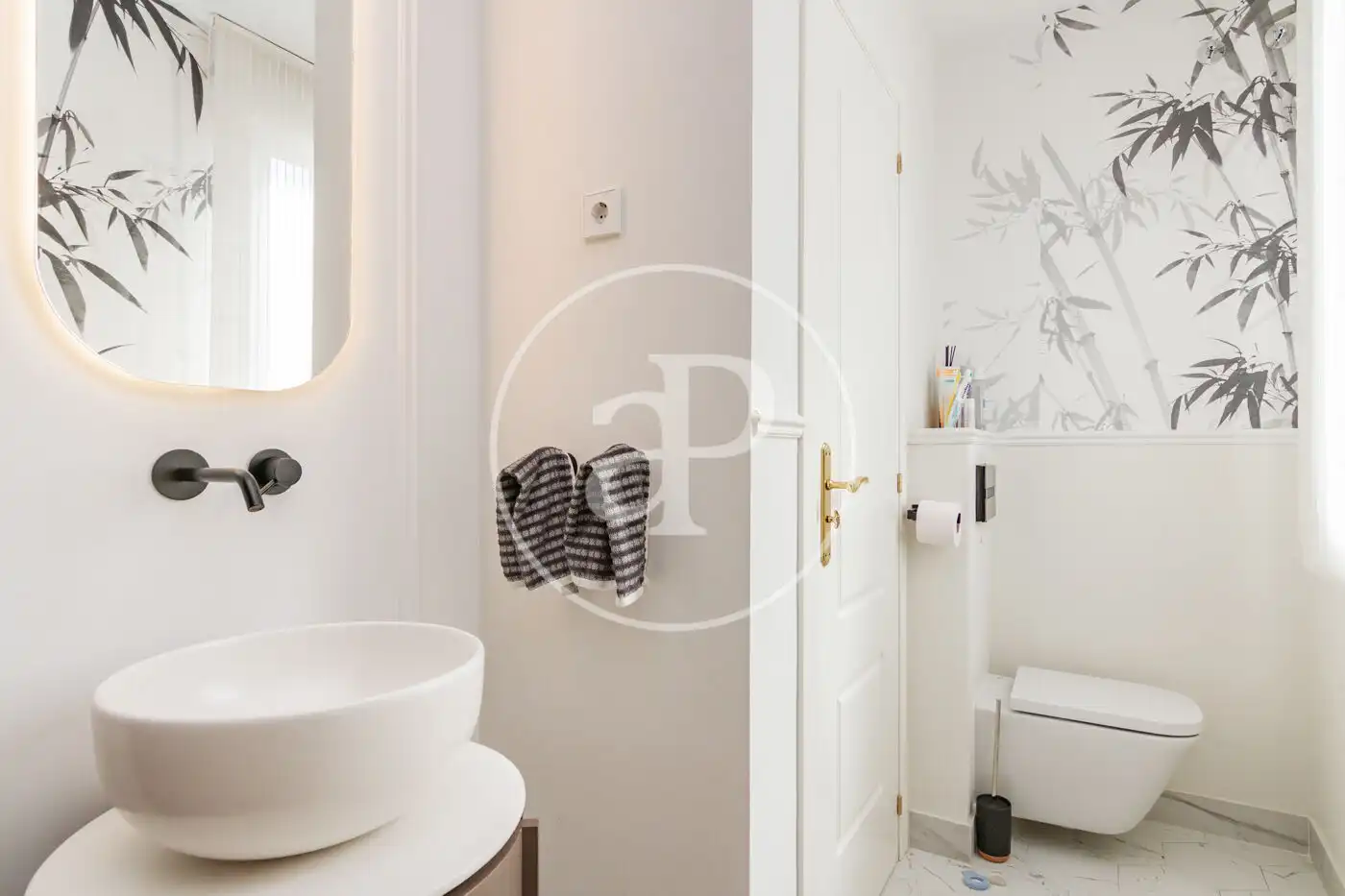 Baño de Piso en venta en Madrid con Aire acondicionado, Calefacción y Terraza