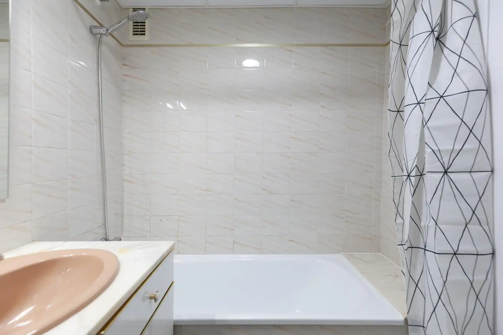 Apartamento en venta en de Carles Buïgas, Mar i Camp - Platja dels Capellans