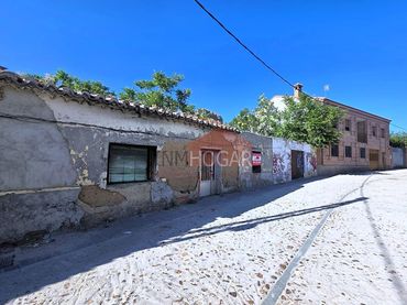 Casa en venta en Madrigal de las Altas Torres