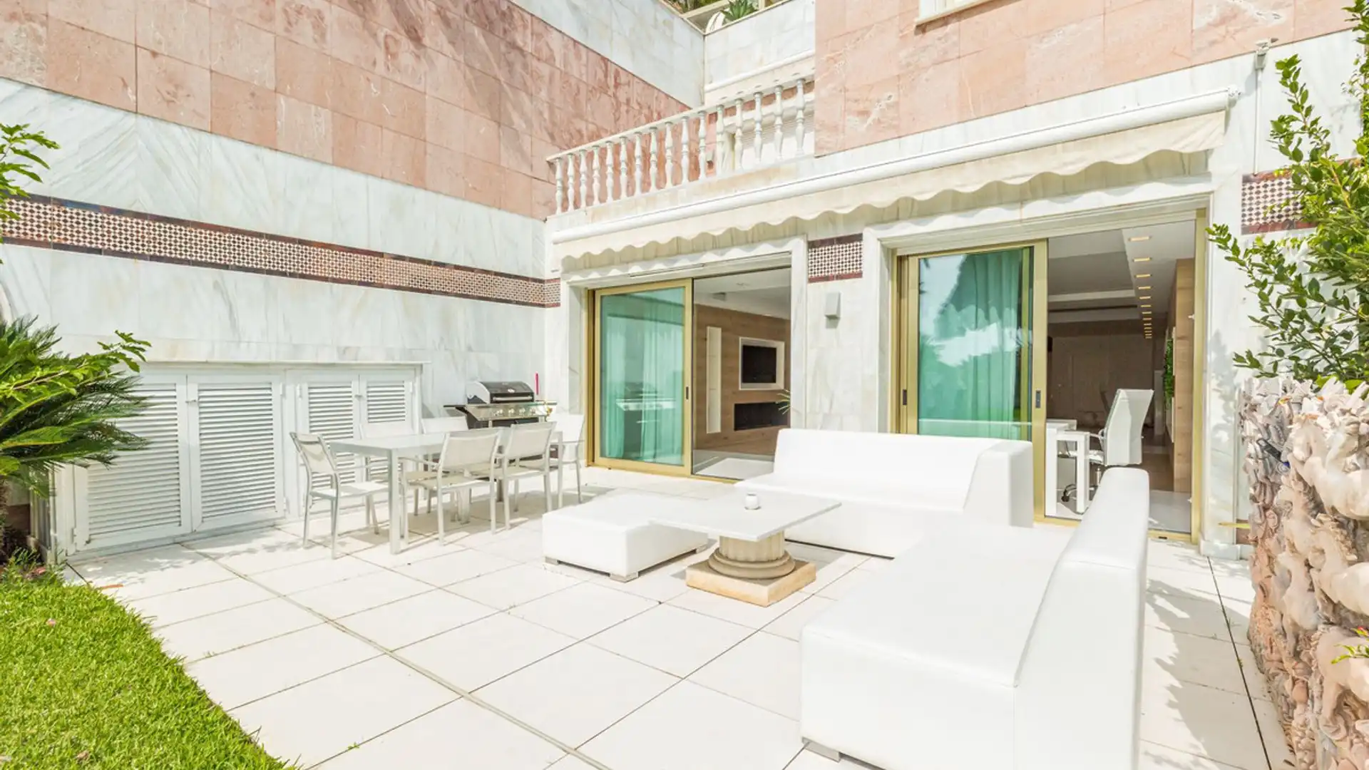 Planta baja de alquiler en Puerto Banús, Nueva Andalucía