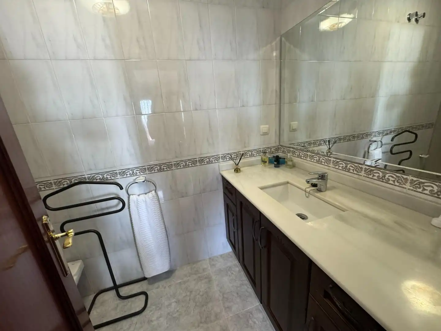 Baño de Casa adosada en venta en Rincón de la Victoria con Aire acondicionado, Calefacción y Jardín privado