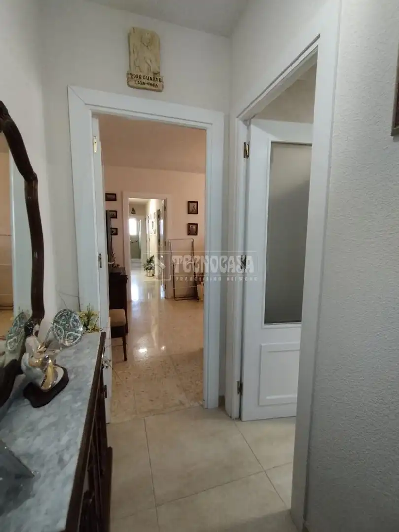 Piso con terraza en venta en Andújar, imagen 3