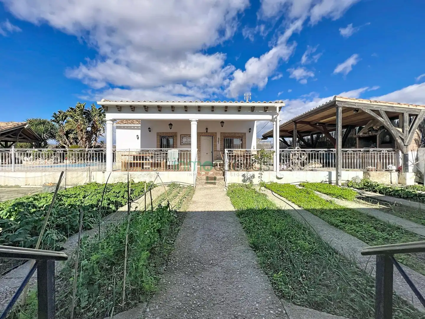 Vista exterior de Finca rústica en venda en Cuevas del Almanzora amb Aire condicionat, Jardí privat i Terrassa