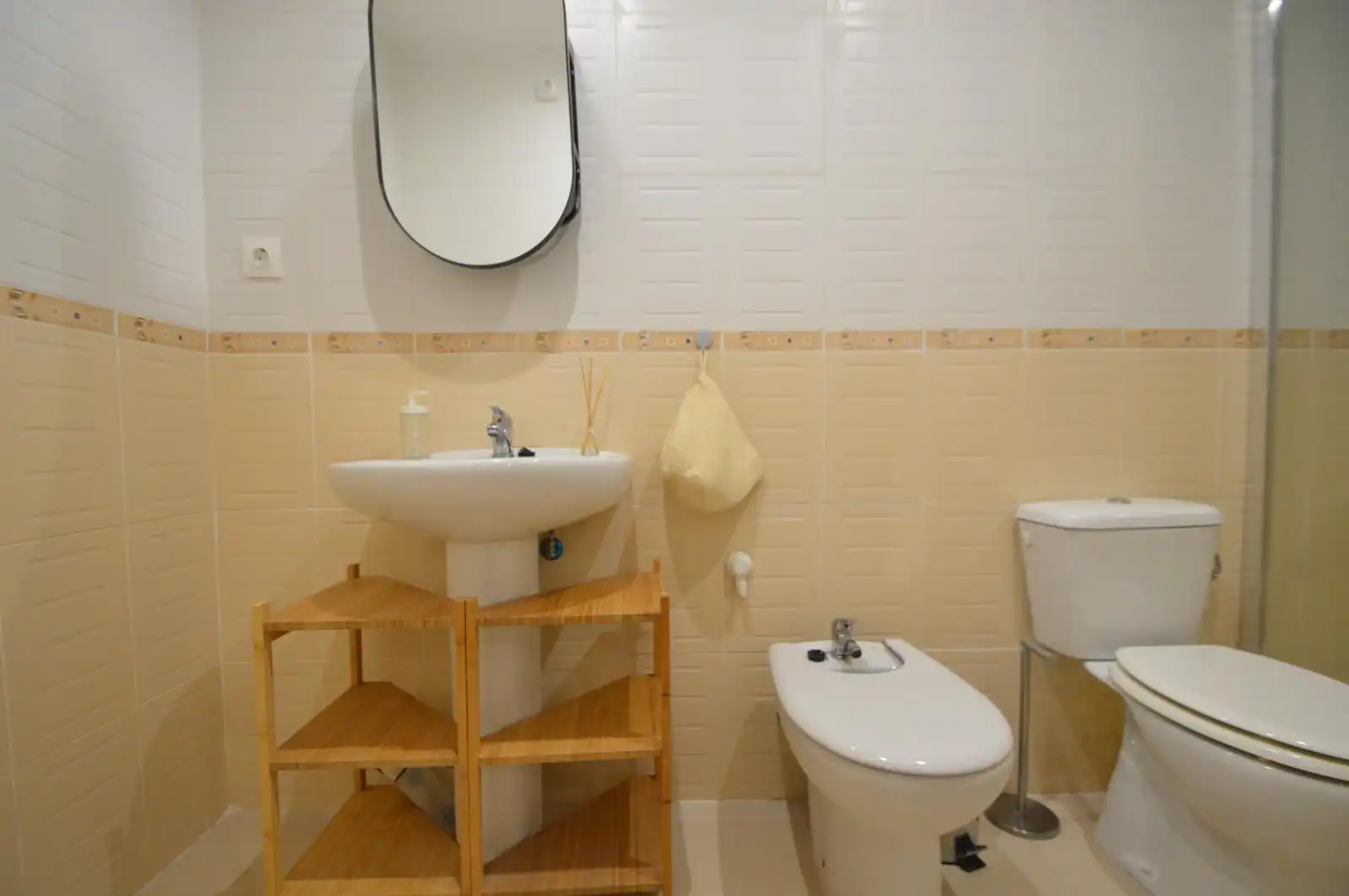 Bathroom of Flat for sale in Benicarló  with Furnished, Oven and Balcony