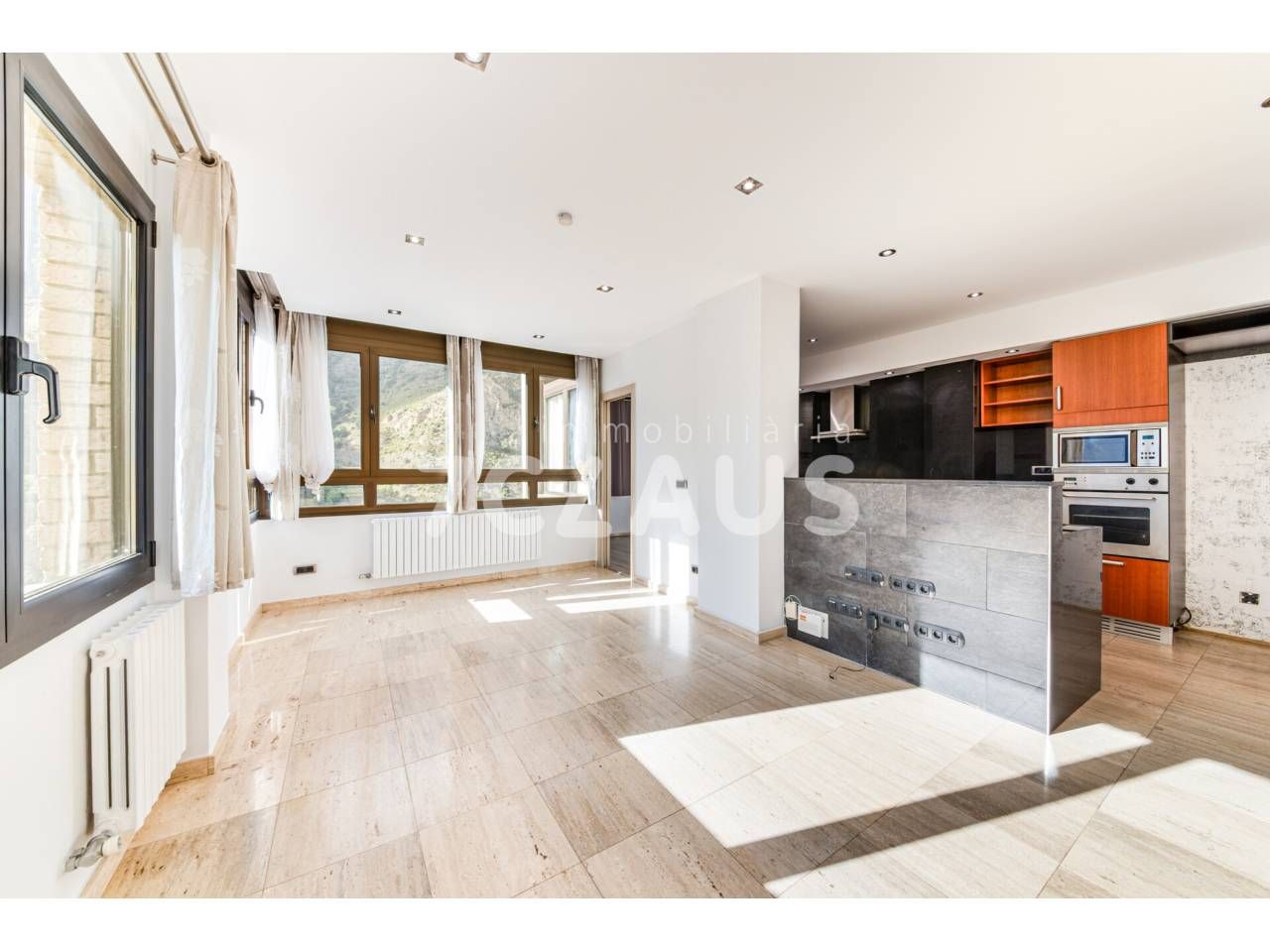 Schlafzimmer von Wohnung miete in Sant Julià de Lòria mit Klimaanlage, Heizung und Terrasse