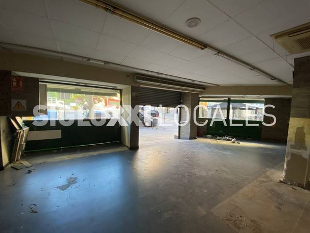 Local comercial en Alquiler en FLUVIA en Sant Martí de Provençals