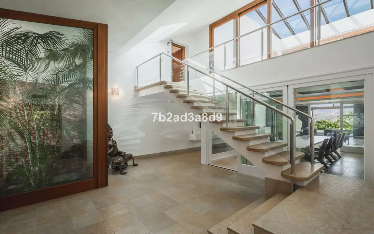 Casa o xalet en venda en Marbella amb Aire condicionat, Jardí privat i Terrassa