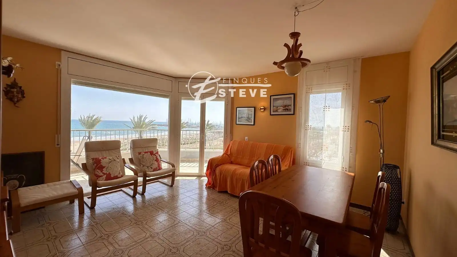 Sala de estar de Piso en venta en Calafell con Aire acondicionado, Terraza y Trastero