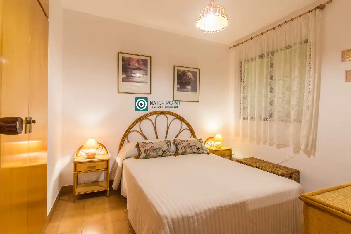 Bedroom of Flat for sale in Almuñécar  with Furnished