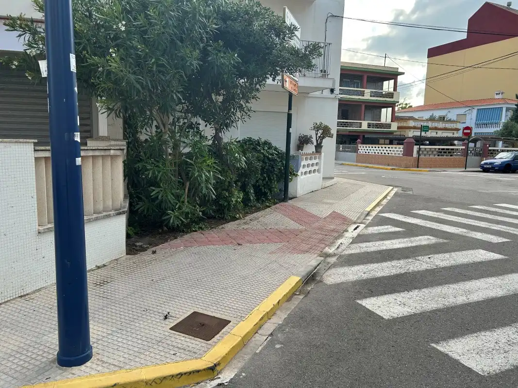 Parking of Apartments for sale in Miramar  with Air Conditioner, Terrace and Furnished