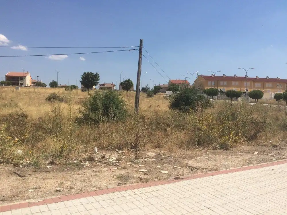 Terreny residencial en venda a La Lastrilla, imagen 3
