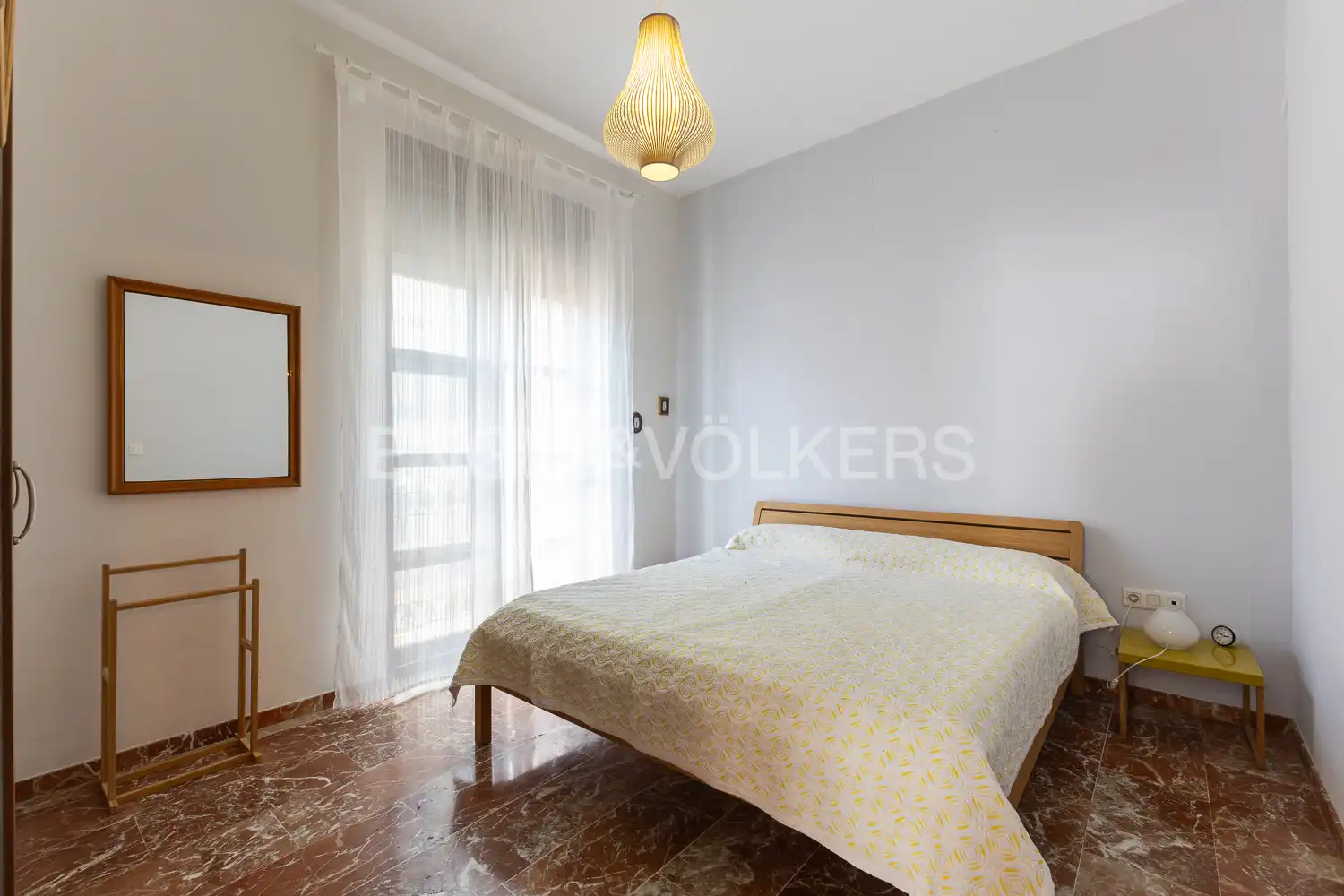 Schlafzimmer von Dachboden zum Verkauf in Valencia mit Klimaanlage, Heizung und Terrasse
