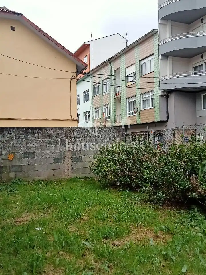Edificio en venta en Fene