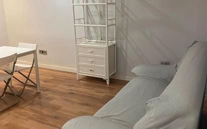 Habitación de Piso de alquiler en Motril con Parquet, Terraza y Amueblado