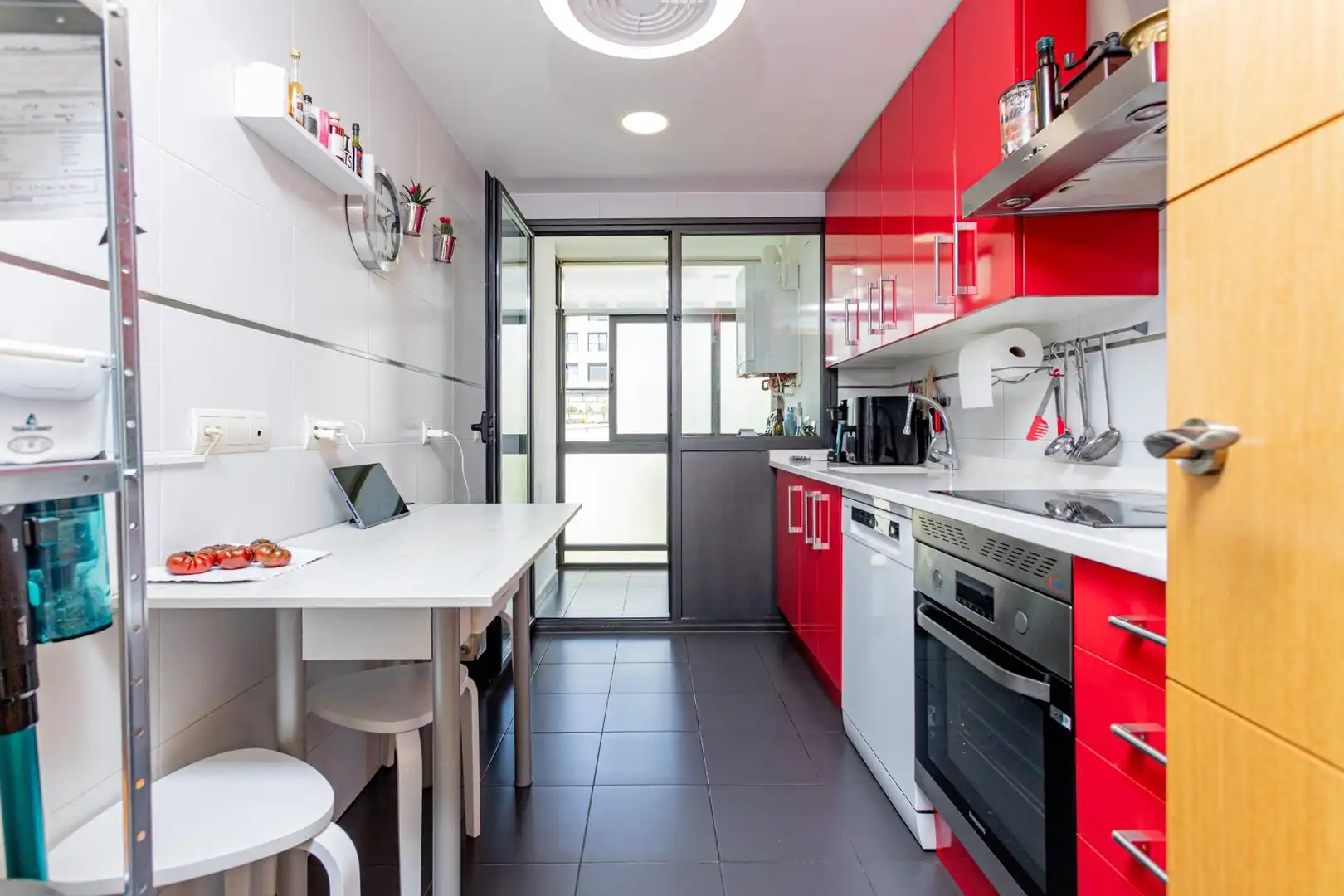 Cocina de Piso en venta en Madrid con Aire acondicionado, Calefacción y Jardín privado