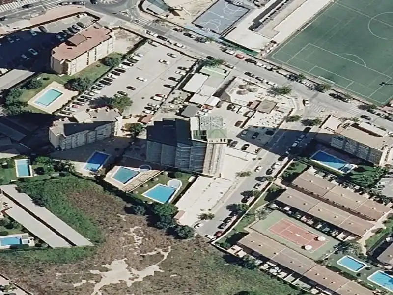 Business premises for sale in Avenida Zamora