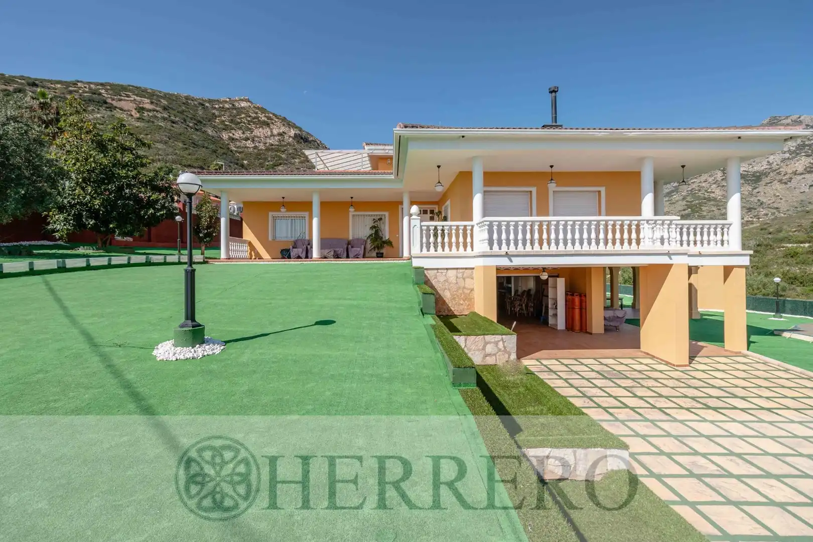 Vista exterior de Casa o chalet en venta en Gandia con Aire acondicionado, Calefacción y Jardín privado