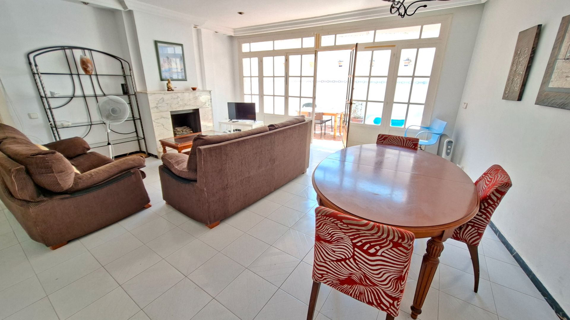 Wohnzimmer von Einfamilien-Reihenhaus miete in San Vicente del Raspeig / Sant Vicent del Raspeig mit Terrasse, Möbliert und Ofen