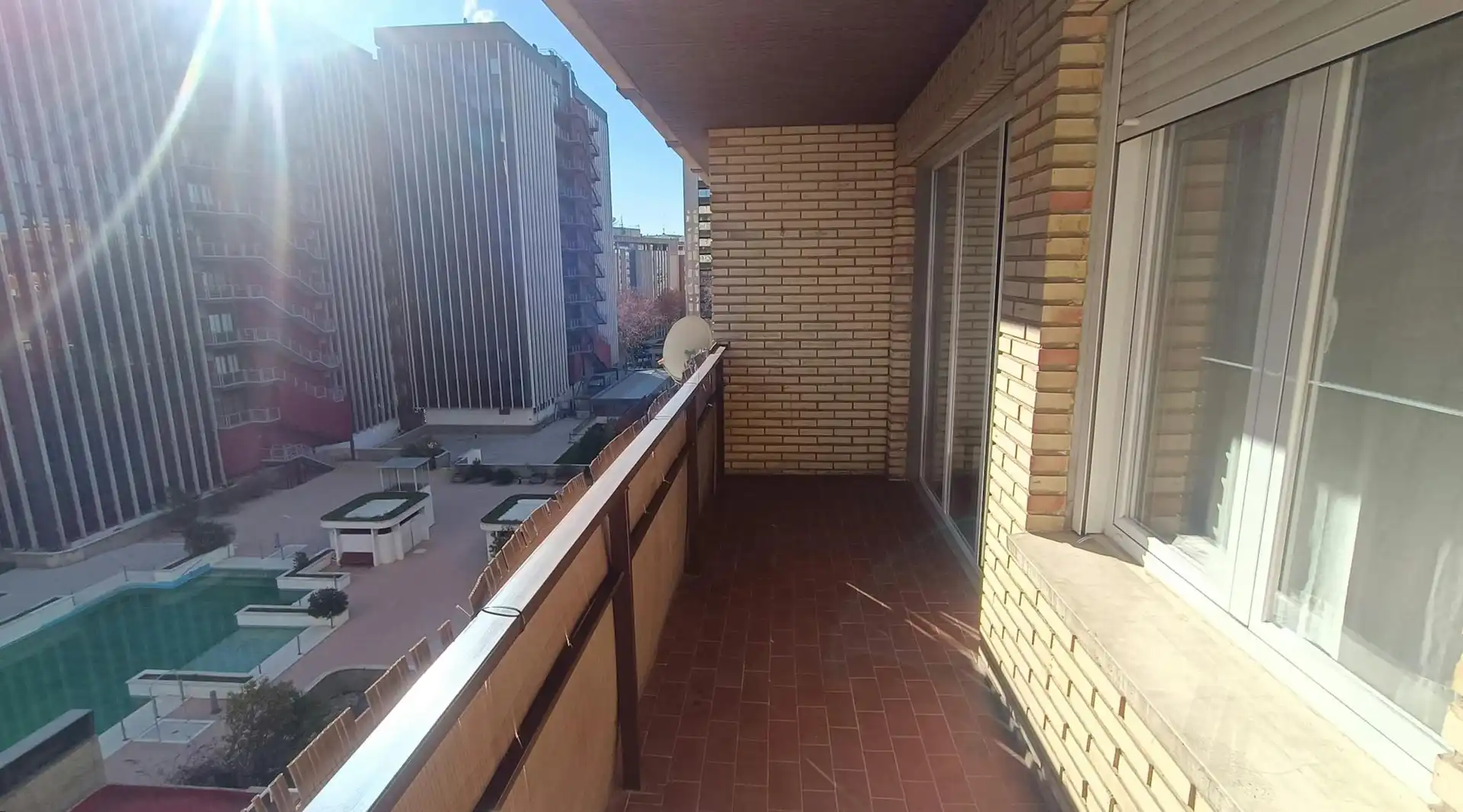 Terrassa de Pis de lloguer en Madrid amb Aire condicionat, Calefacció i Jardí privat